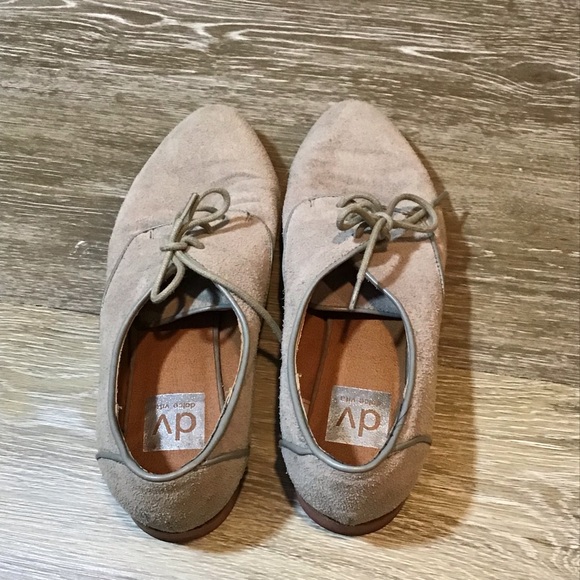 ☘️ Dolce Vita Loafers - Picture 6 of 6